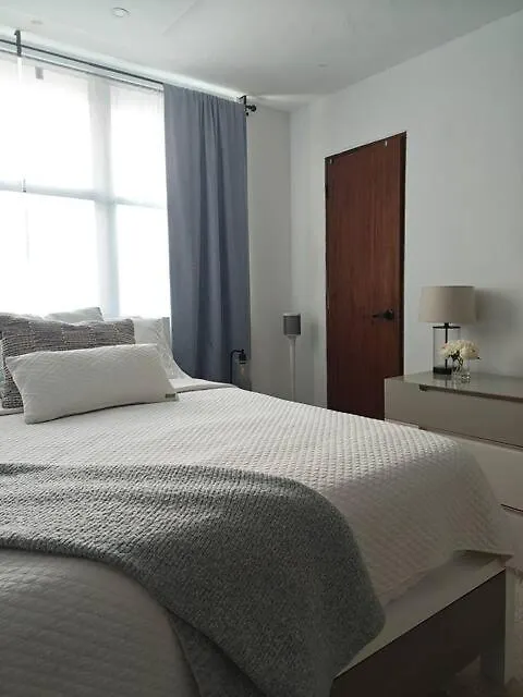New! Rare, Convenient 3Bd Walk To Beach San Juan
